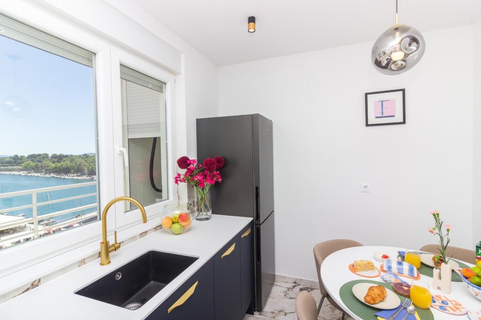 Sea View Mia Apartment Just Renovated زادار المظهر الخارجي الصورة